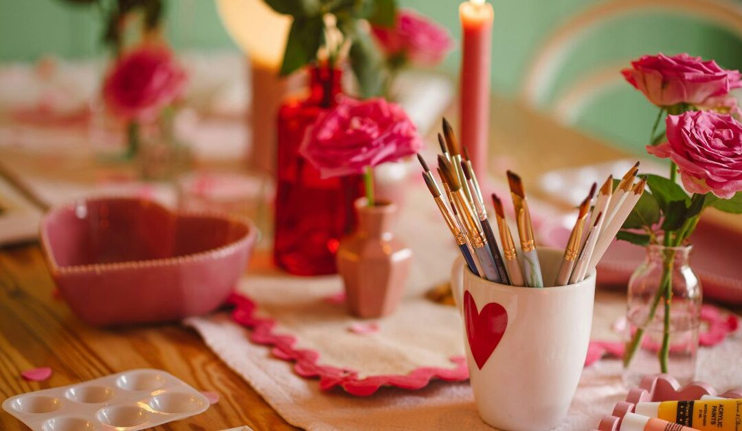 Transform Your Holidays: Creative Seasonal & Holiday Crafts to Brighten Every Celebration